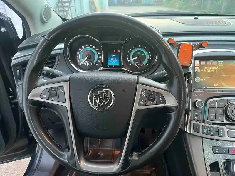 Buick LaCrosse 2009 3.0L Flagship Edition — миниатюра 10