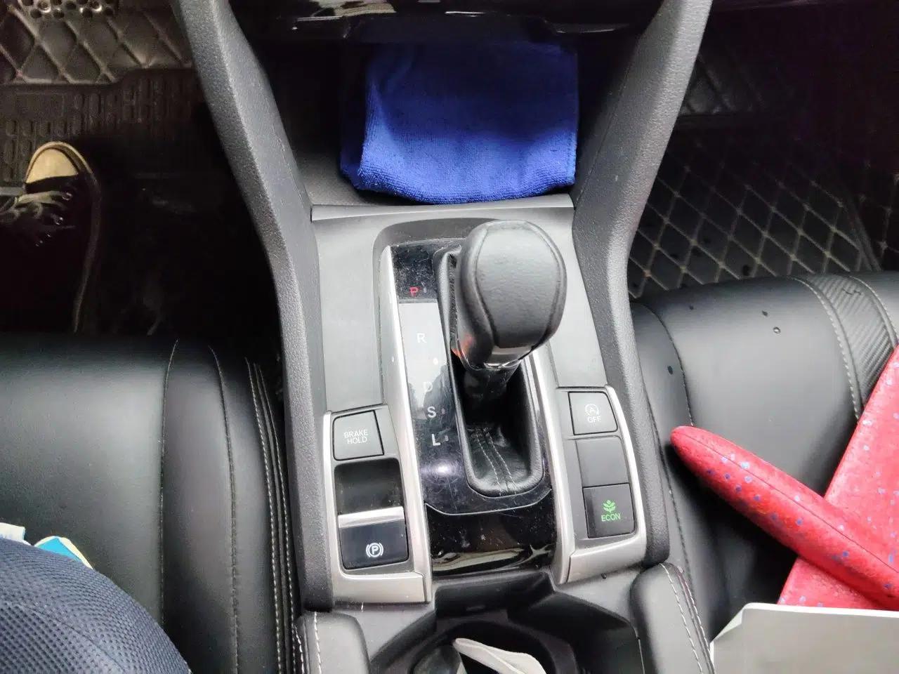 Honda Civic 2019 220TURBO CVT Dynamic Edition China VI Emission Standard — миниатюра 14