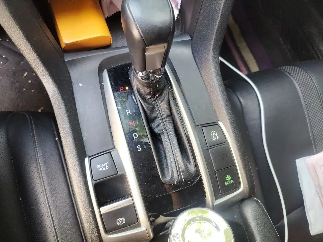 Honda Civic 2019 220TURBO CVT Power Edition China VI Emission Standard — миниатюра 14
