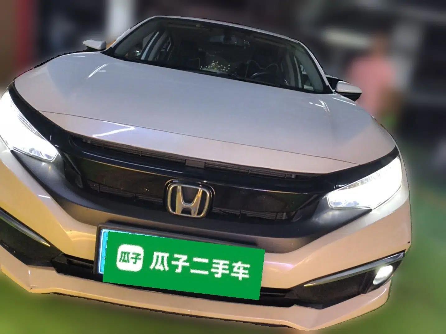 Honda Civic 2021 HATCHBACK 220TURBO CVT Trendy Cool Edition — миниатюра 2