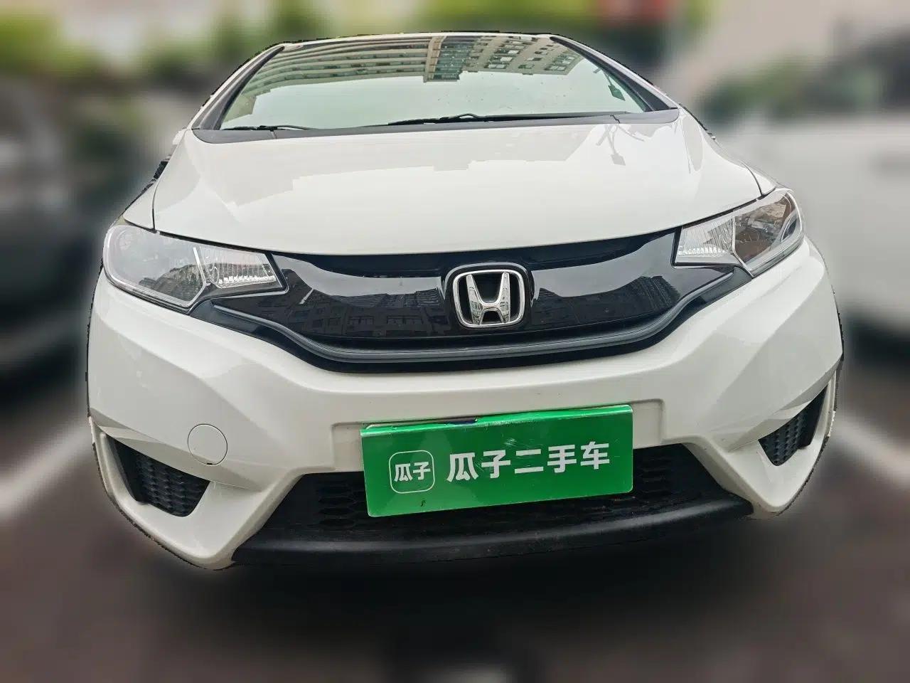 Honda Fit 2016 1.5L LXS CVT Comfort Sunroof Version — миниатюра 2