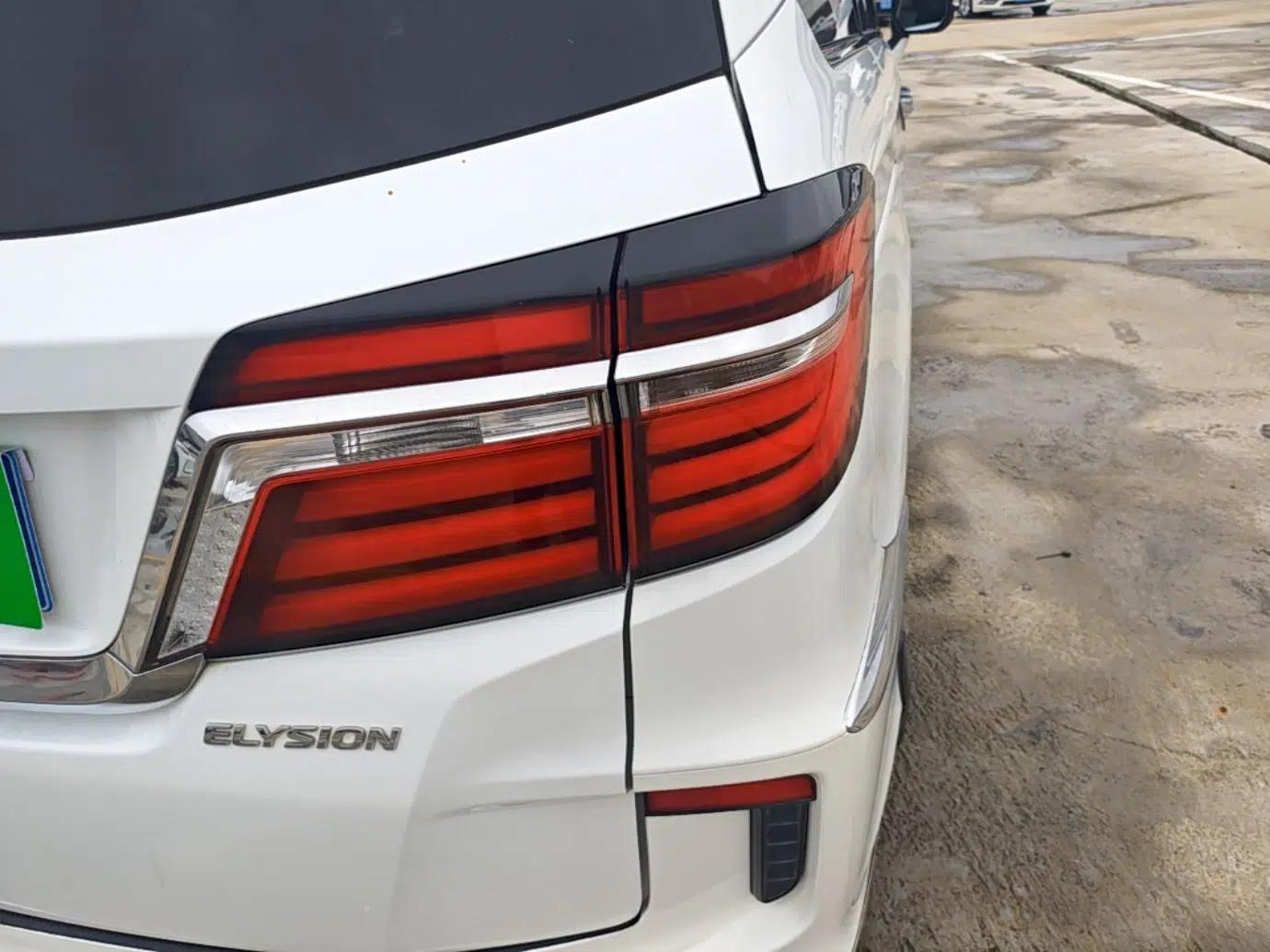 Honda Elysion 2016 2.4L Luxury Edition — миниатюра 9