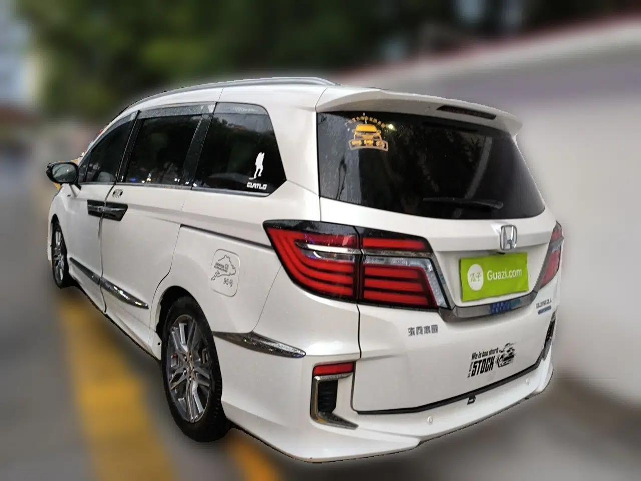 Honda Elysion 2019 2.0L Hybrid Supreme Edition — миниатюра 4