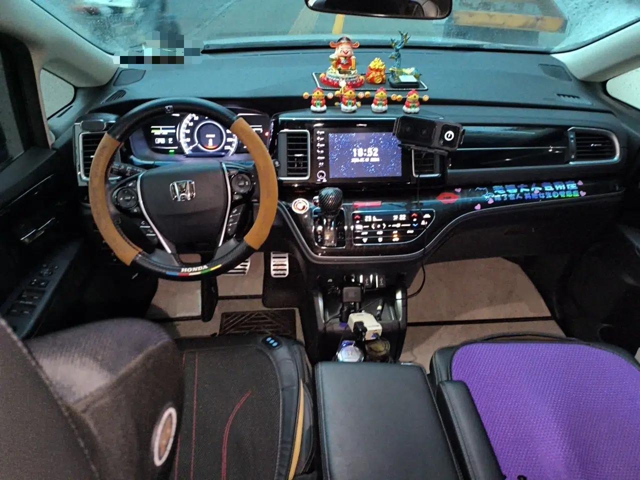 Honda Elysion 2019 2.0L Hybrid Supreme Edition — миниатюра 9