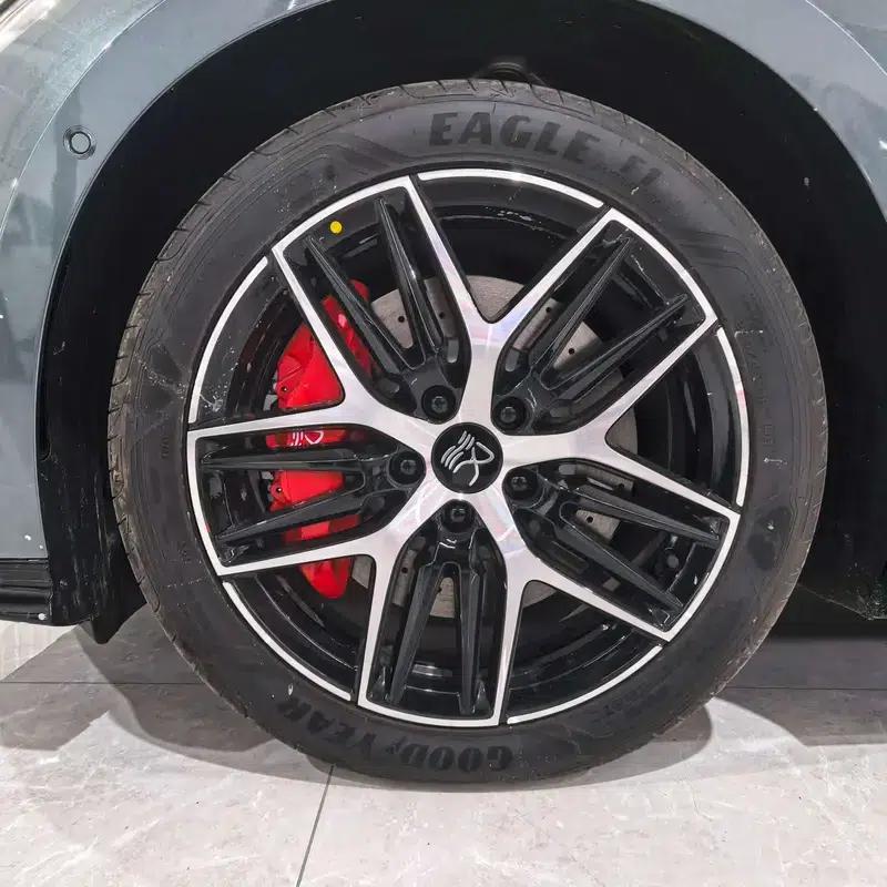 Han L DM 2025 DM-p 180KM Four-Wheel Drive LiDAR Flagship Model — миниатюра 5