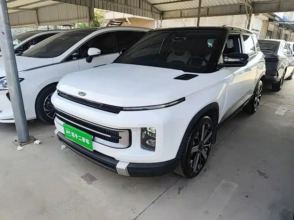 Geely ICON 2023 1.5TD Chocolate Edition — миниатюра 2