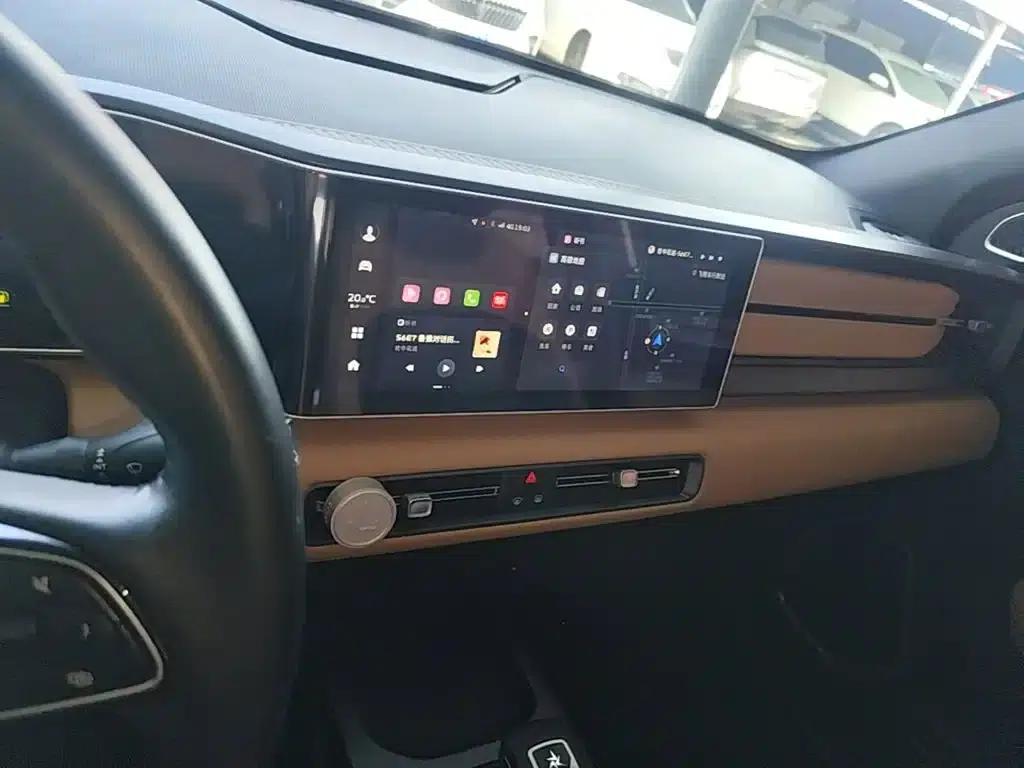 Geely ICON 2023 1.5TD Chocolate Edition — миниатюра 13