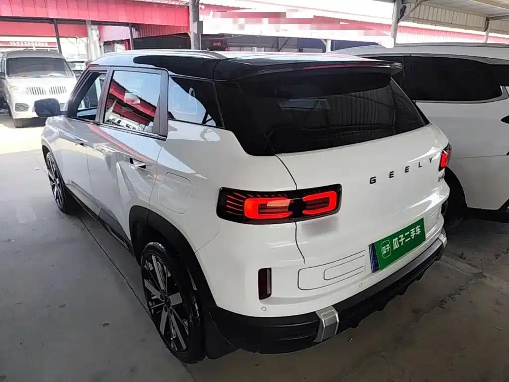 Geely ICON 2023 1.5TD Chocolate Edition — миниатюра 5