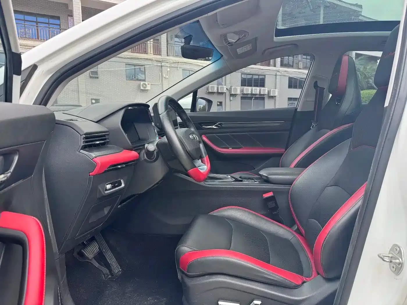 Geely Emgrand S 2021 1.4T CVT Premium Edition — миниатюра 4