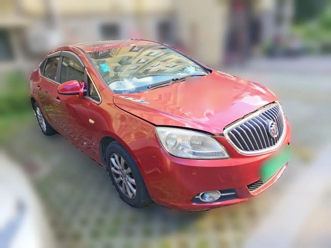 Buick GT 2012 GT 1.6L Automatic Fashion Edition — миниатюра 3