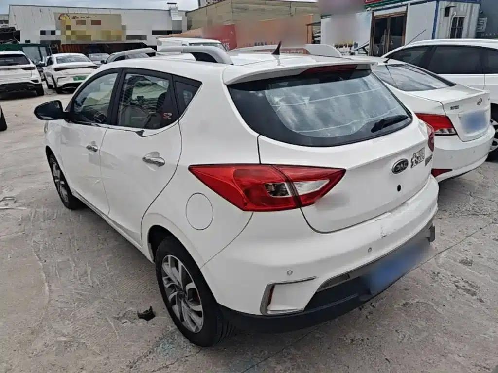 Refine S2 2017 1.5L CVT Luxury Intelligent Model — миниатюра 5