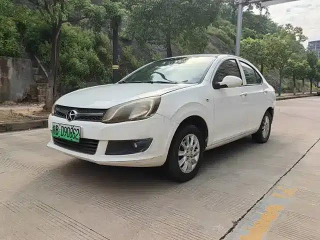 JAC iEV 2015 iEV4 Luxury Edition