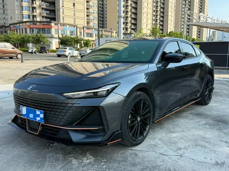 Changan UNI-V 2022 1.5T Sport Edition — миниатюра 1