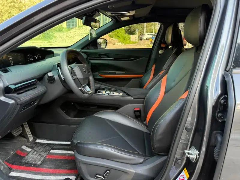 Changan UNI-V 2022 1.5T Sport Edition — миниатюра 10