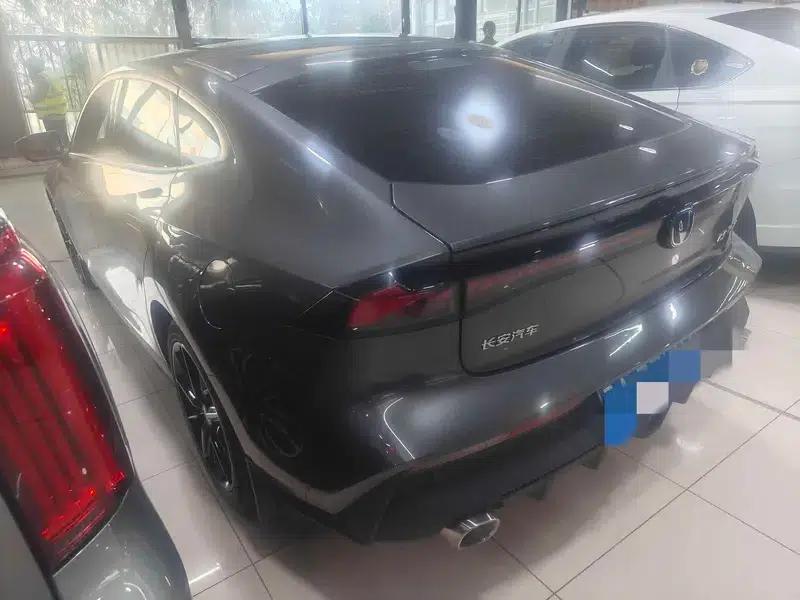 Changan UNI-V 2023 1.5T Premium Edition — миниатюра 4