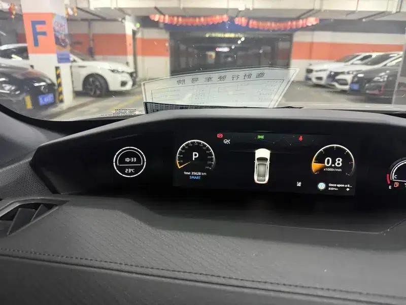 Changan UNI-V 2023 1.5T Sport Edition — миниатюра 7