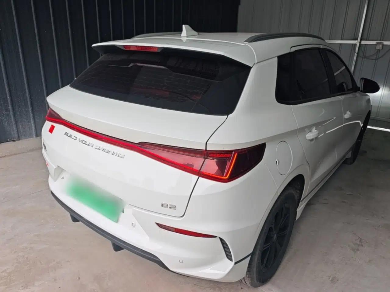 BYD e2 2020 Upgraded Version Long-Range Edition Luxury Model — миниатюра 6