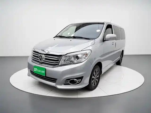 Grace 2014 2.4L Luxury Long Wheelbase 9-Seater 4RB2