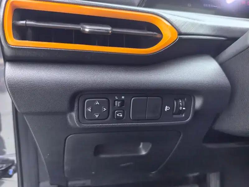 Changan UNI-T 2022 1.5T Premium Edition — миниатюра 19