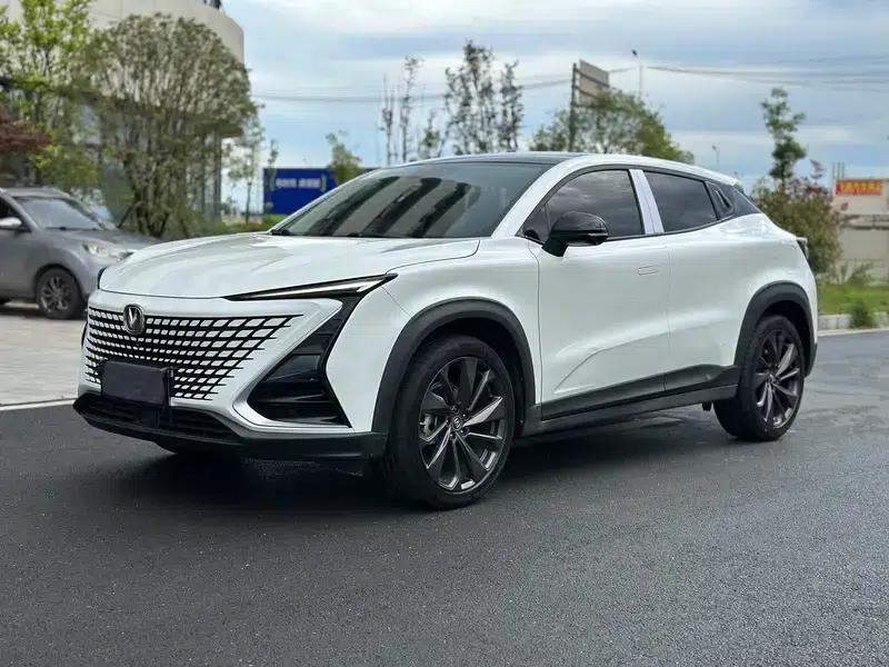 Changan UNI-T 2020 1.5T Premium Edition — миниатюра 1