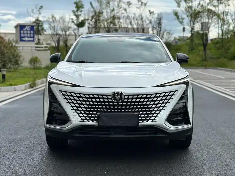 Changan UNI-T 2020 1.5T Premium Edition — миниатюра 2