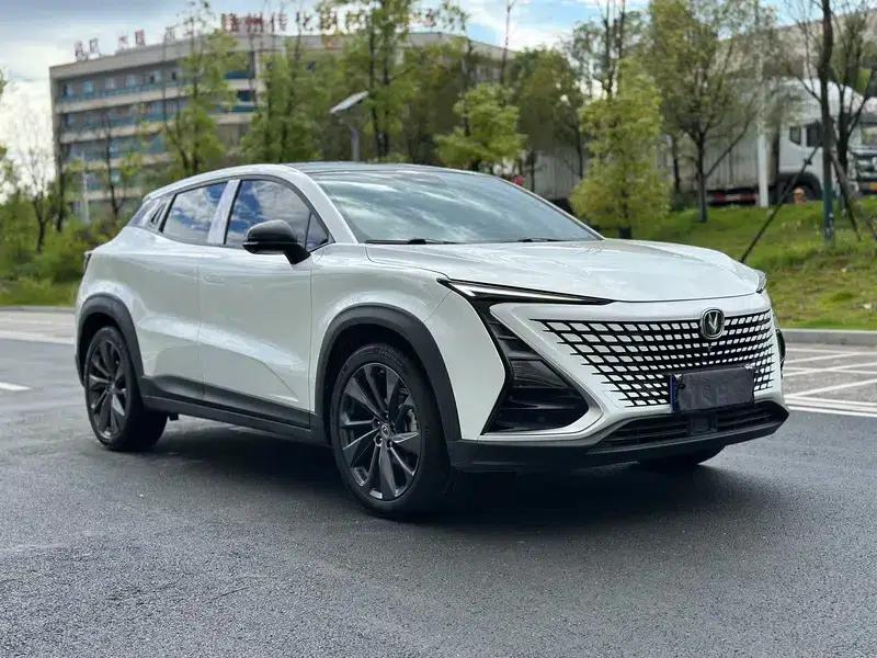 Changan UNI-T 2020 1.5T Premium Edition — миниатюра 3