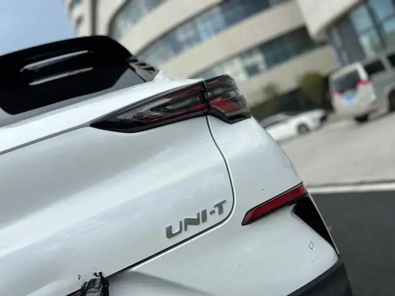 Changan UNI-T 2020 1.5T Premium Edition — миниатюра 9