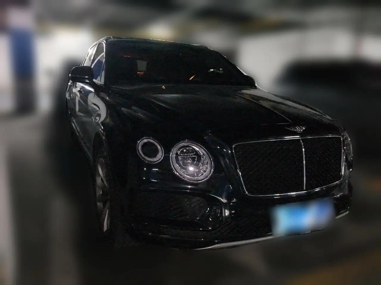 Bentley Bentayga 2018 4.0T V8 — миниатюра 3