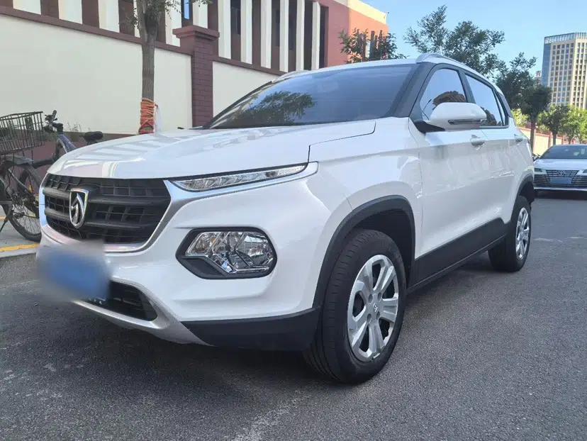 Baojun 510 2019 1.5L Manual Enjoyment Model 73kW China VI — миниатюра 1