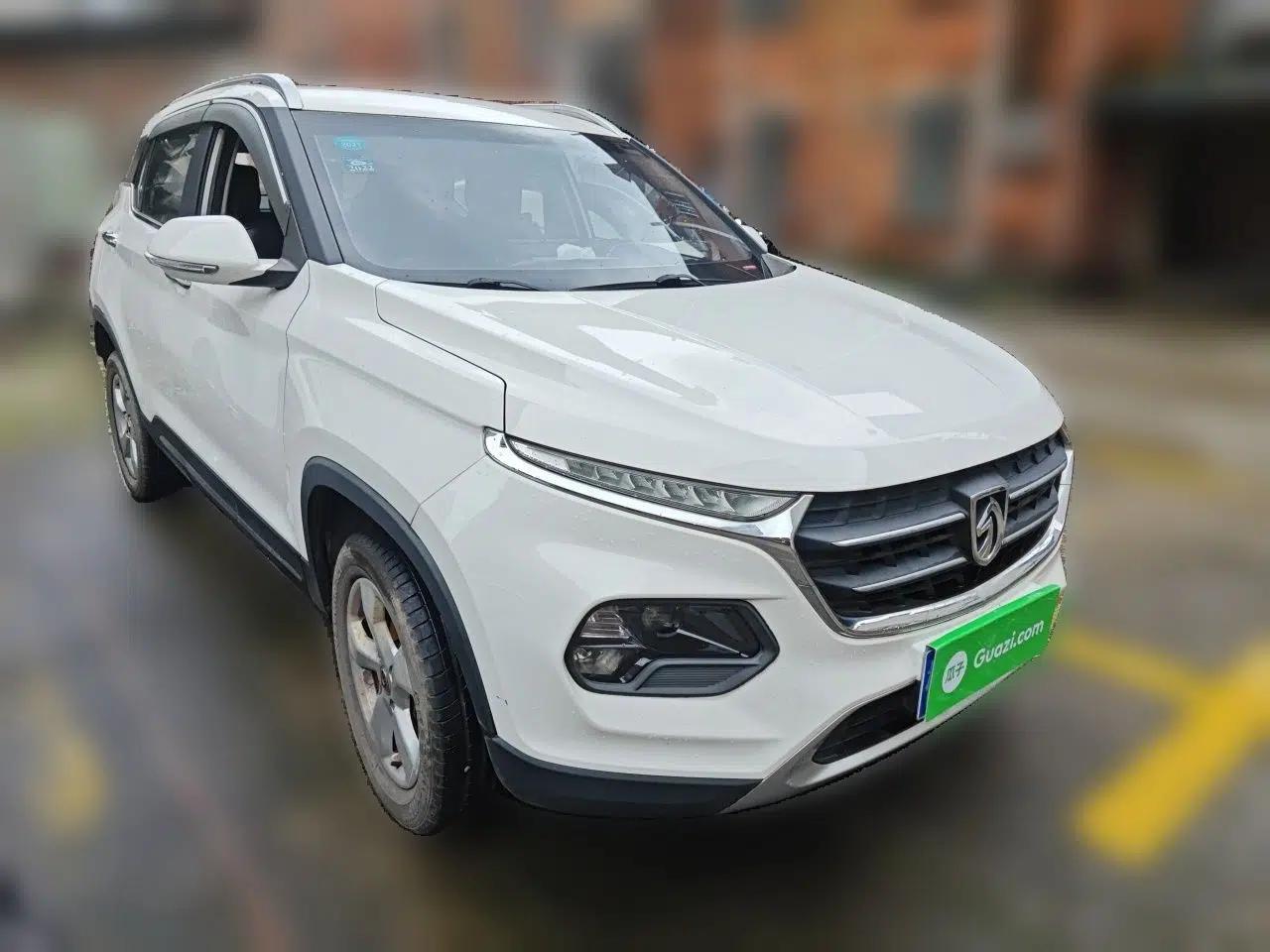 Baojun 510 2017 1.5L Manual Fashion Model — миниатюра 3