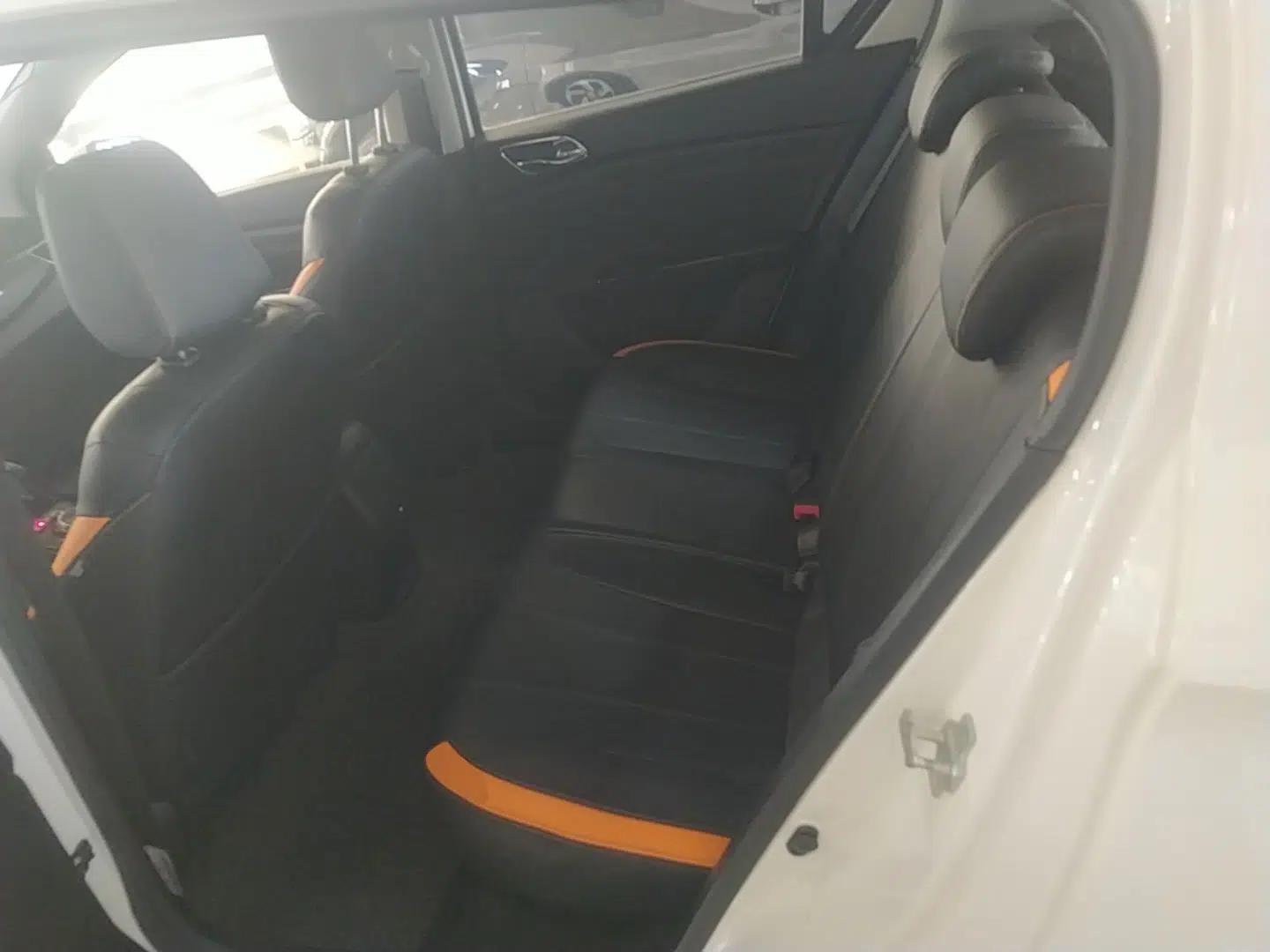 Baojun 310 2017 1.5L Automatic Luxury Model — миниатюра 20