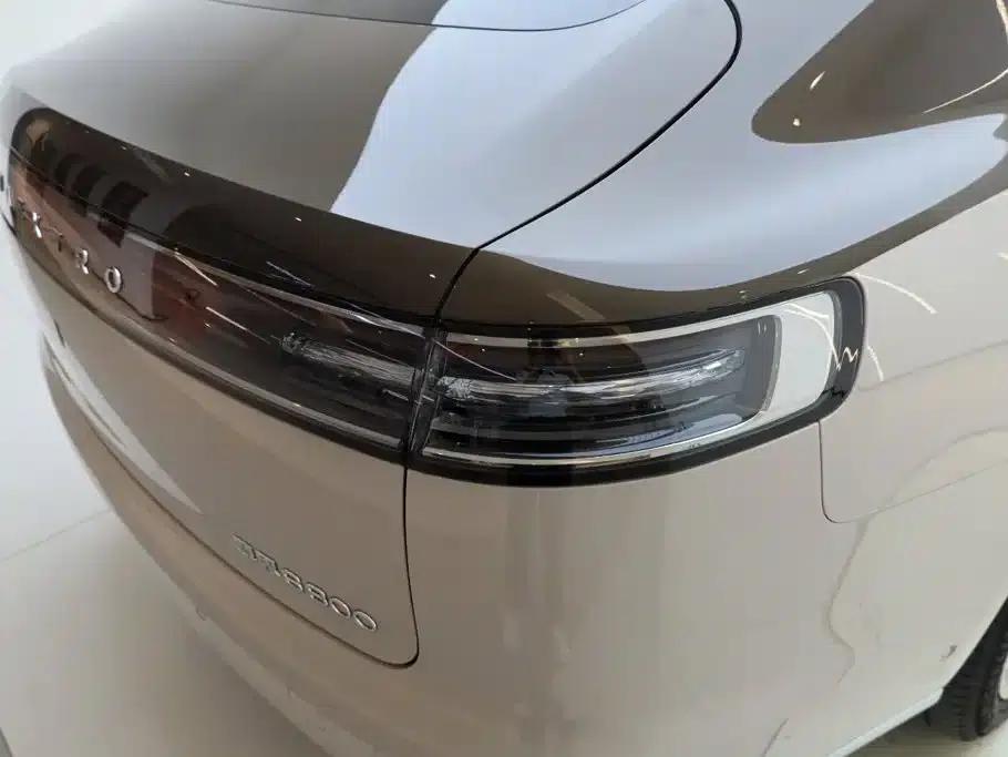2025 S800 Premium Range Extended Star Executive Edition 4-seater (192-line LiDAR) — миниатюра 9