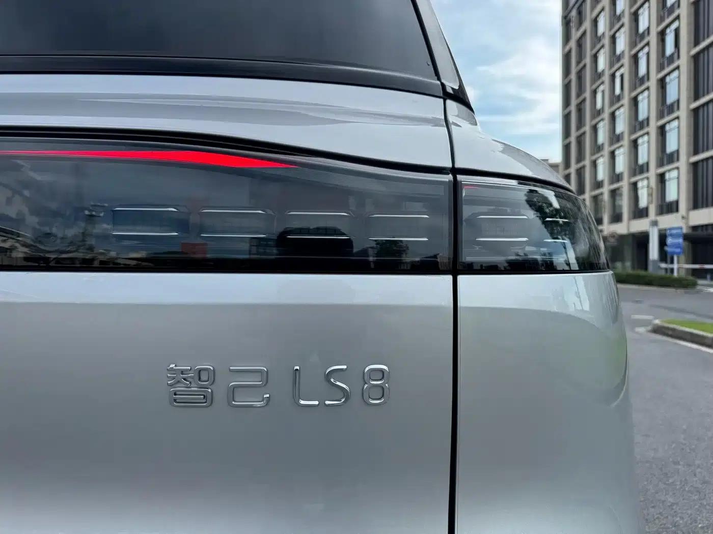 Smart LS8 2026 Model 52 Max+ Luxury Six-Seater — миниатюра 8