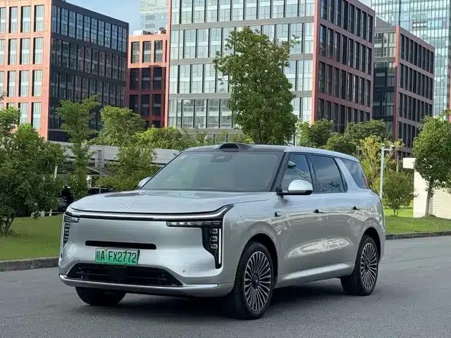 Smart LS8 2026 Model 52 Max+ Luxury Six-Seater