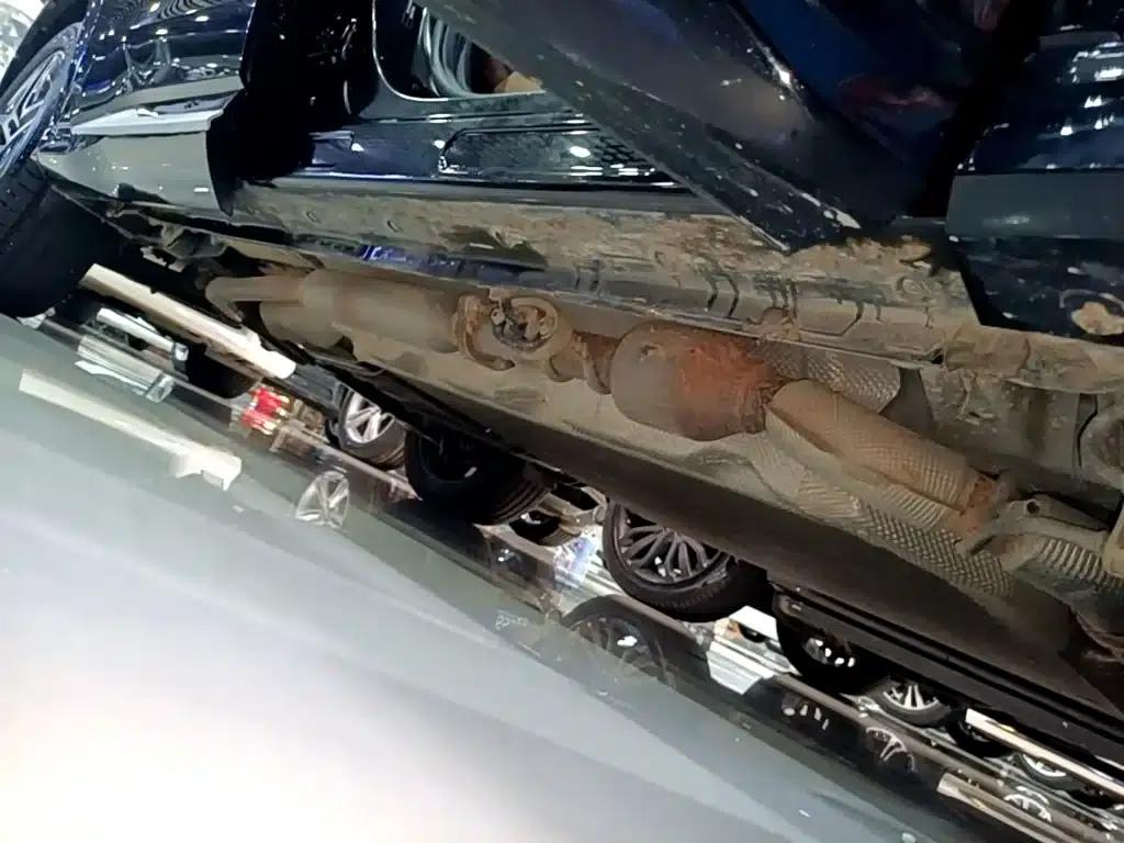 Blue Electric E5 2023 Model 1.5L DE-i 110KM Flagship 7-Seater — миниатюра 21