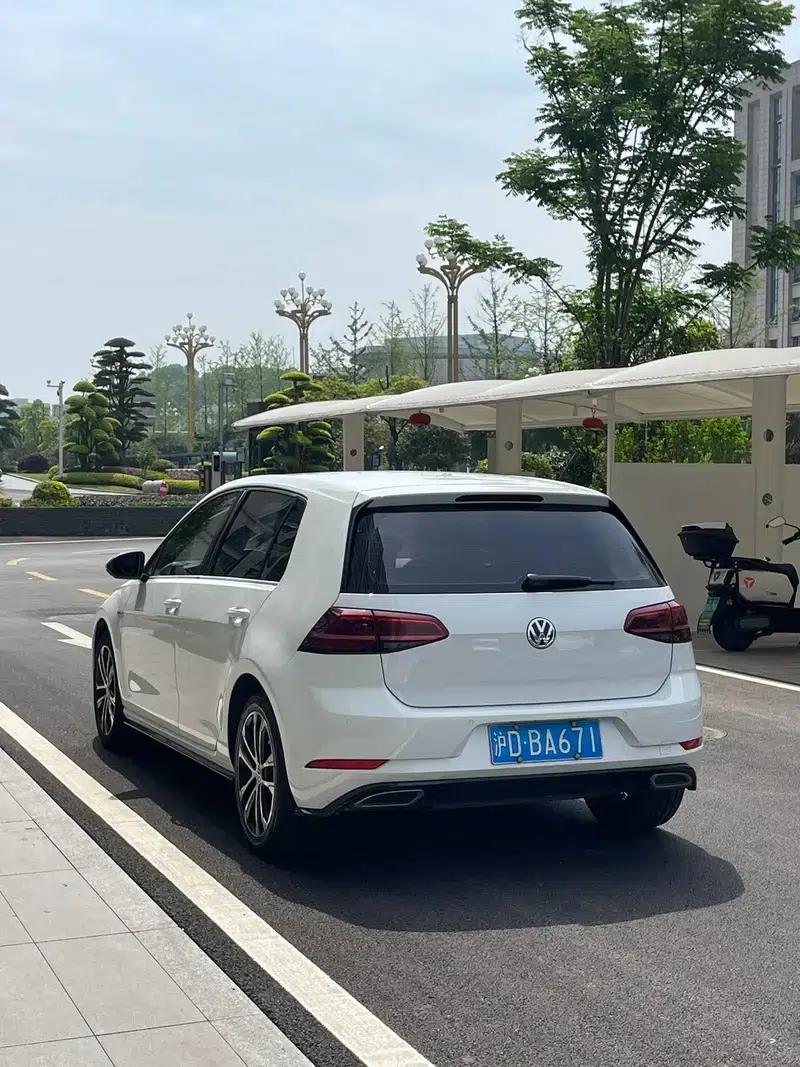2018 Golf 280TSI Automatic R-Line — миниатюра 4