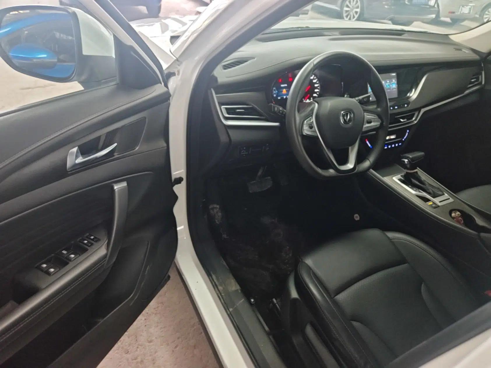 CHANGAN CS35PLUS 2021 Honor Million Edition 1.6L CVT Elite Model — миниатюра 18