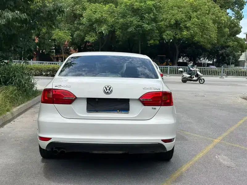 2014 Volkswagen Sagitar Facelift 1.4TSI Automatic Fashion Model — миниатюра 3