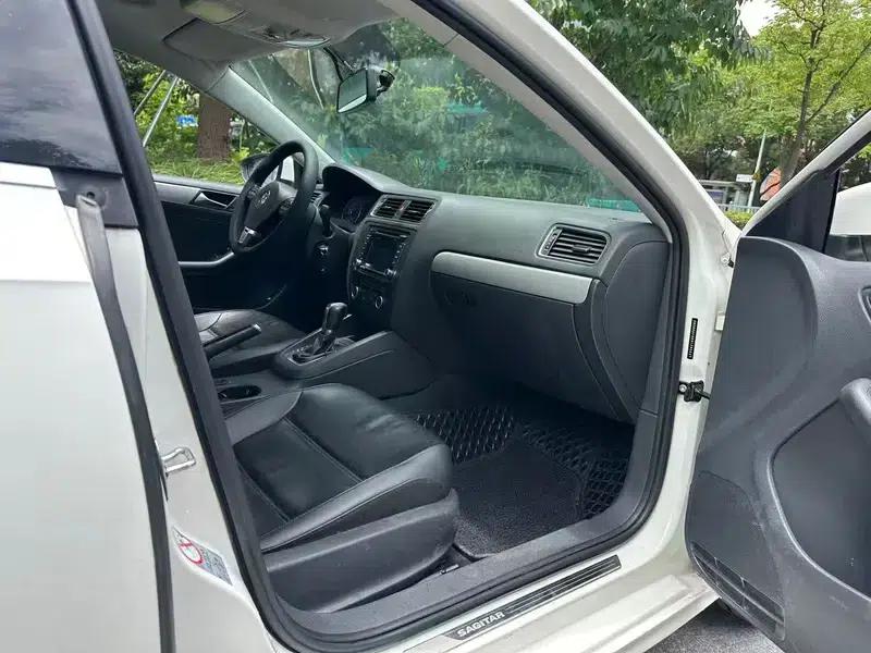 2014 Volkswagen Sagitar Facelift 1.4TSI Automatic Fashion Model — миниатюра 7