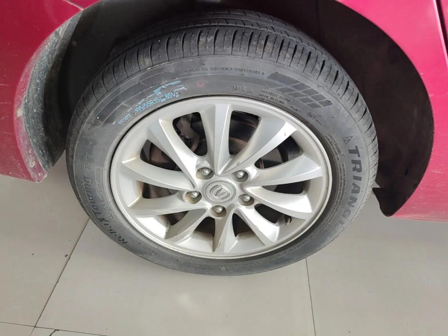 CHANGAN Alsvin V7 2015 1.6L Automatic Joyful Model China IV Standard — миниатюра 11