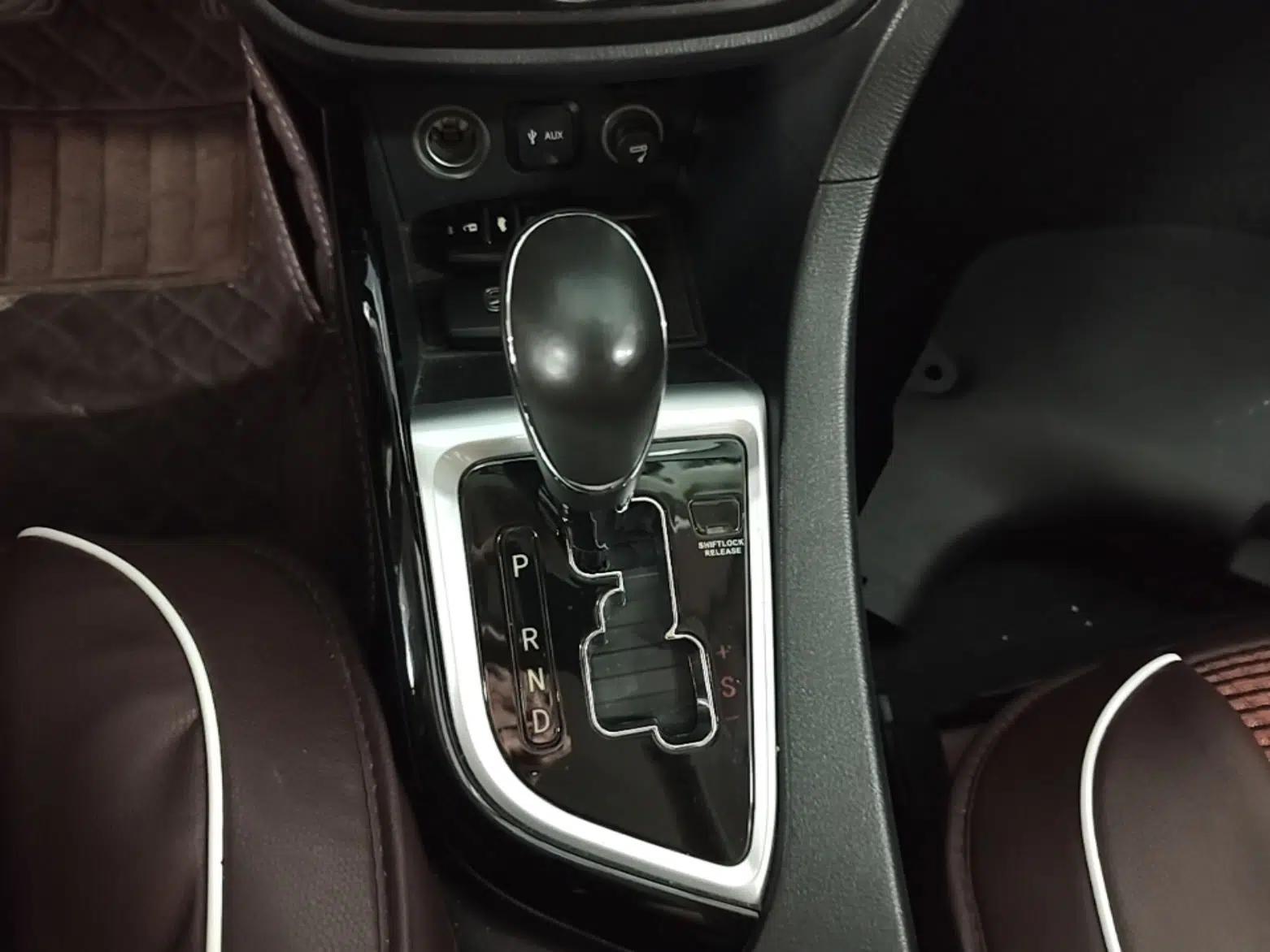 CHANGAN Alsvin V7 2015 1.6L Automatic Joyful Model China IV Standard — миниатюра 16