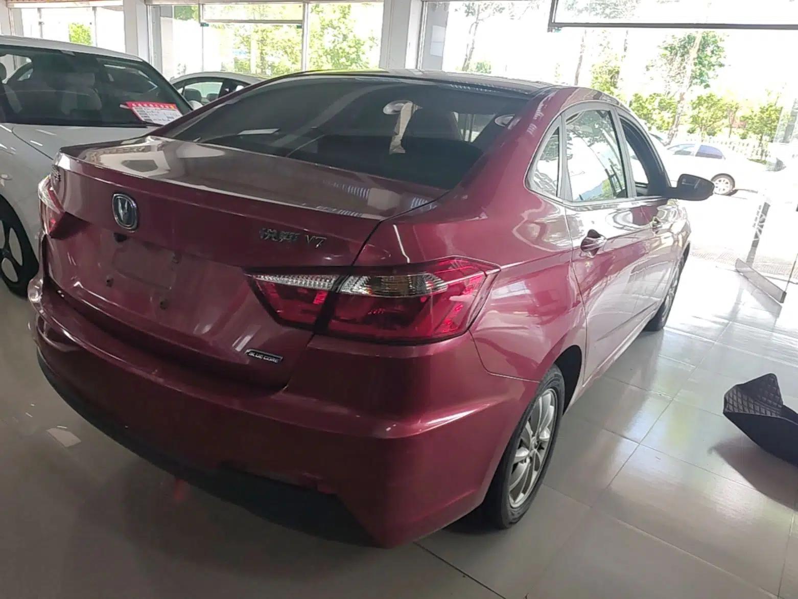 CHANGAN Alsvin V7 2015 1.6L Automatic Joyful Model China IV Standard — миниатюра 6