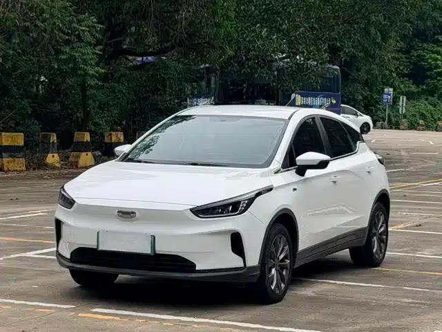 Geely Geometry C 2021 Model 400 Striving Edition