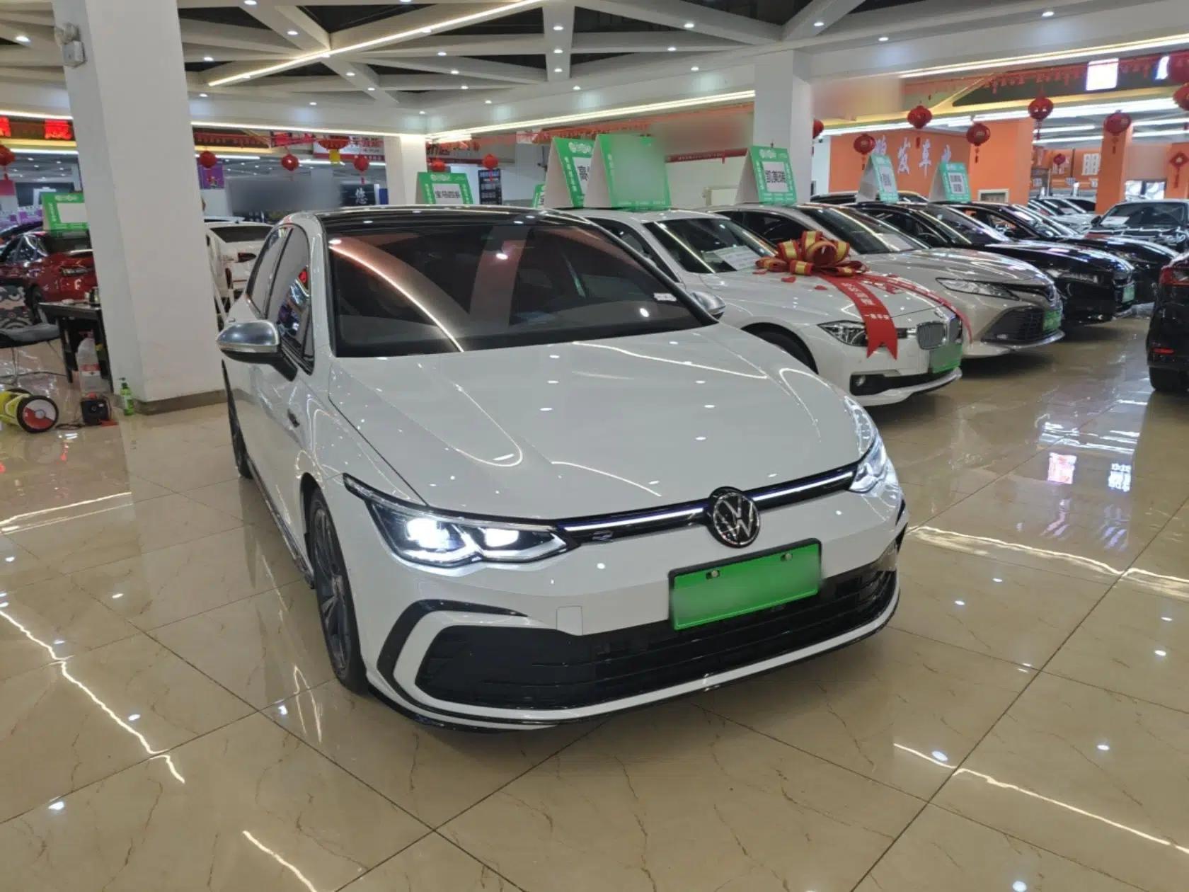 Volkswagen Golf 2023 Facelift 280TSI DSG R-Line — миниатюра 3