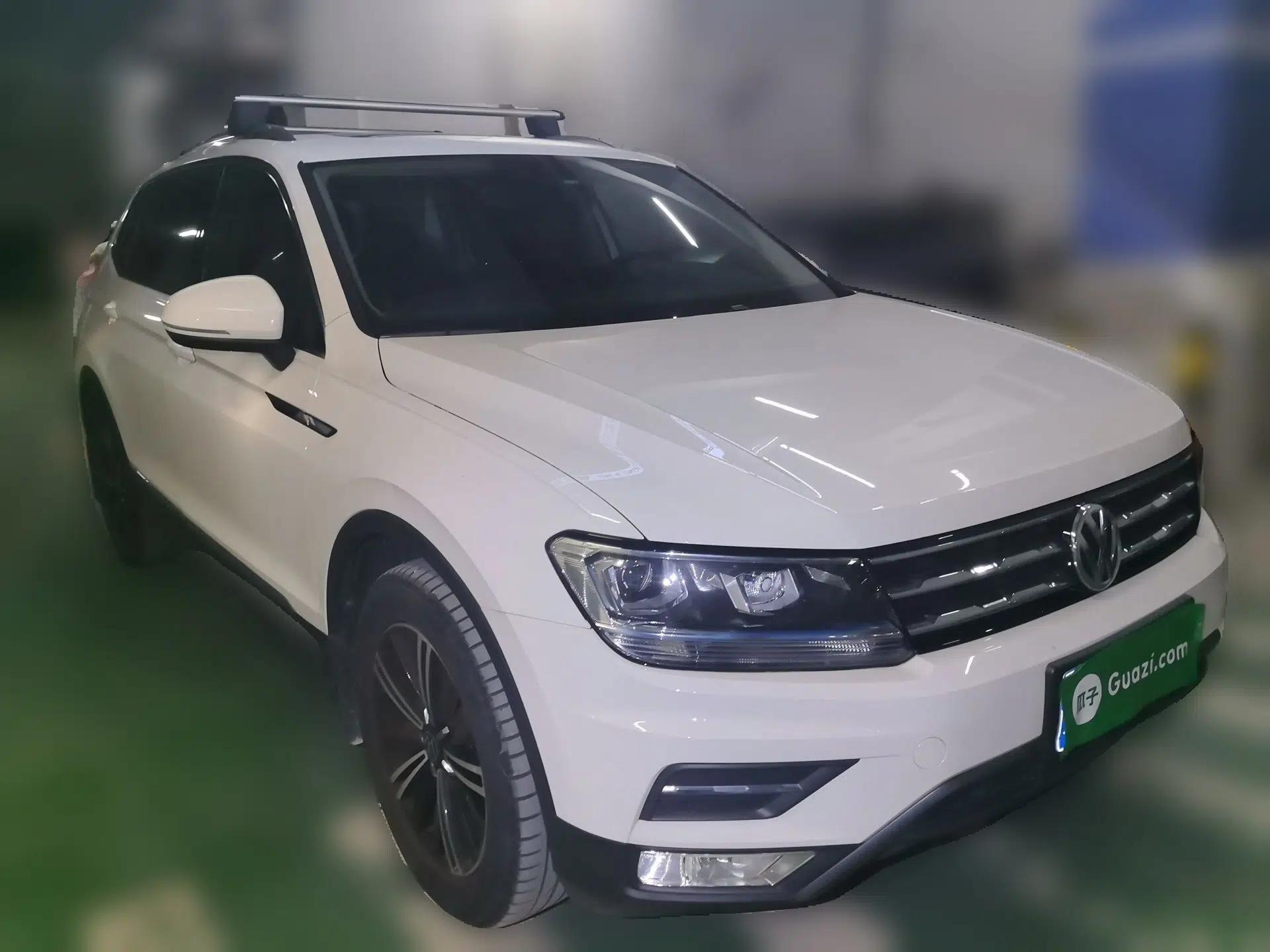 Volkswagen Tiguan L 2021 330TSI Automatic Two-Wheel Drive Smart Edition — миниатюра 3