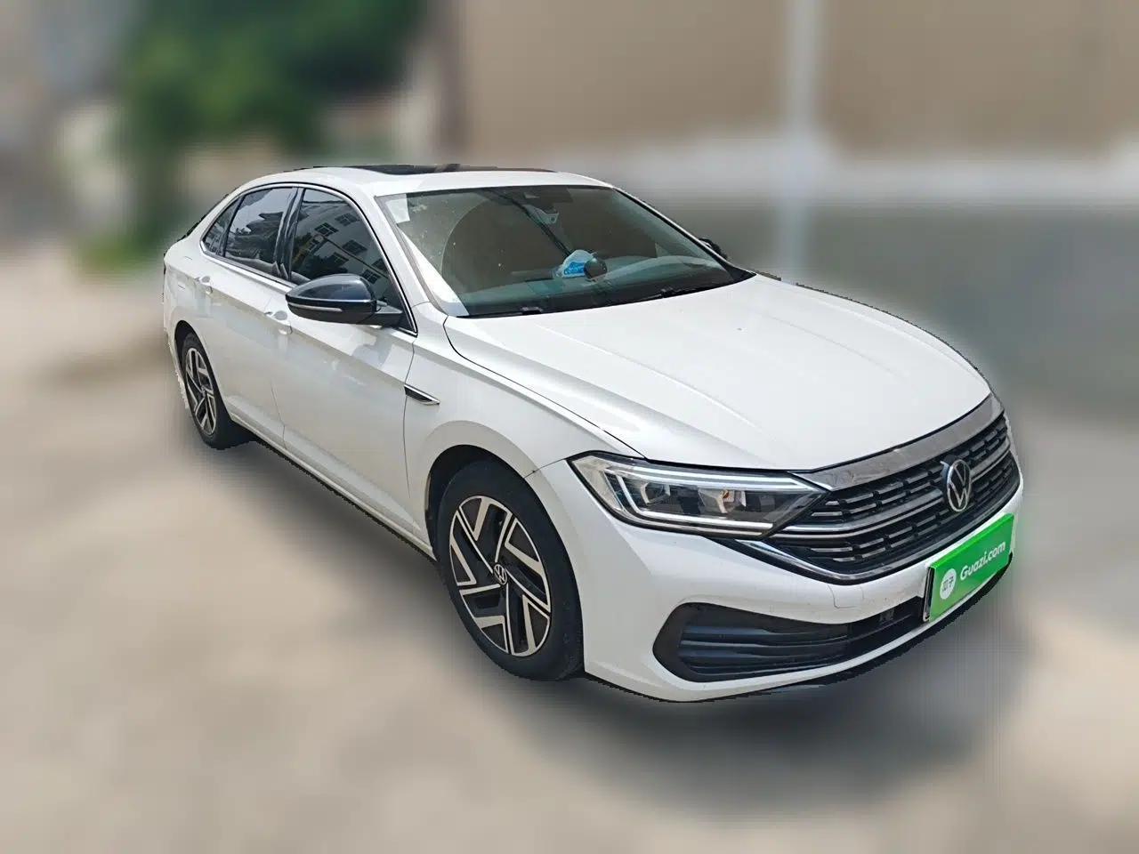 Volkswagen Sagitar 2023 300TSI DSG Excellence Edition — миниатюра 3