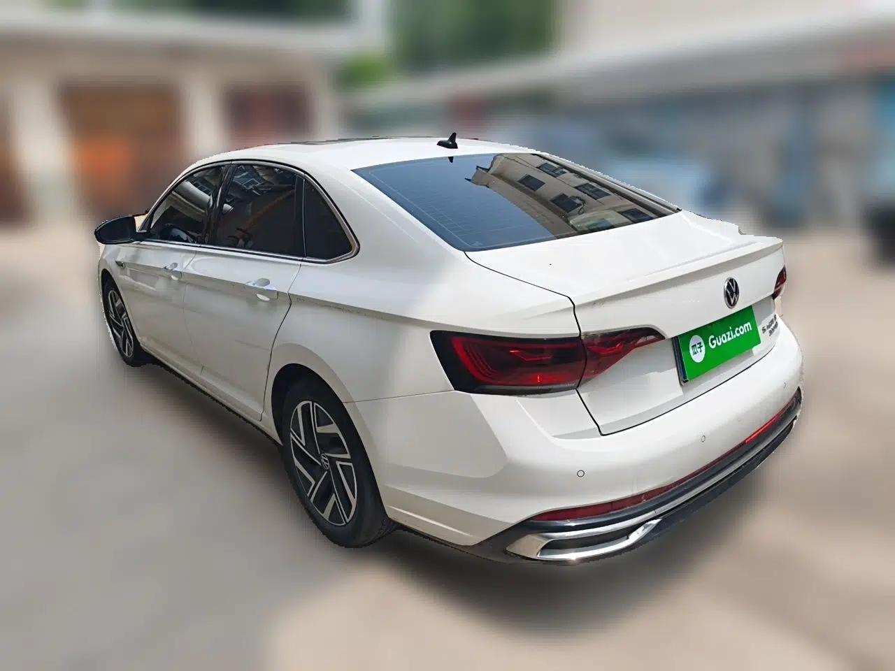Volkswagen Sagitar 2023 300TSI DSG Excellence Edition — миниатюра 4