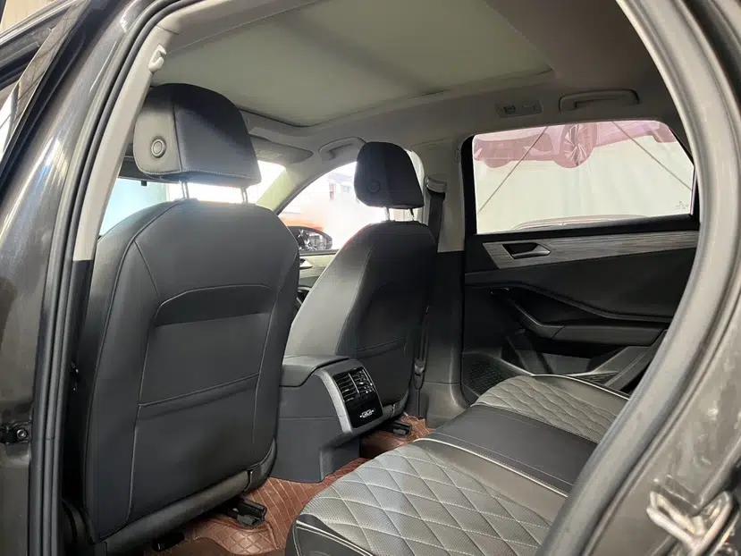 Volkswagen Sagitar 2023 300TSI DSG Excellence Edition — миниатюра 17