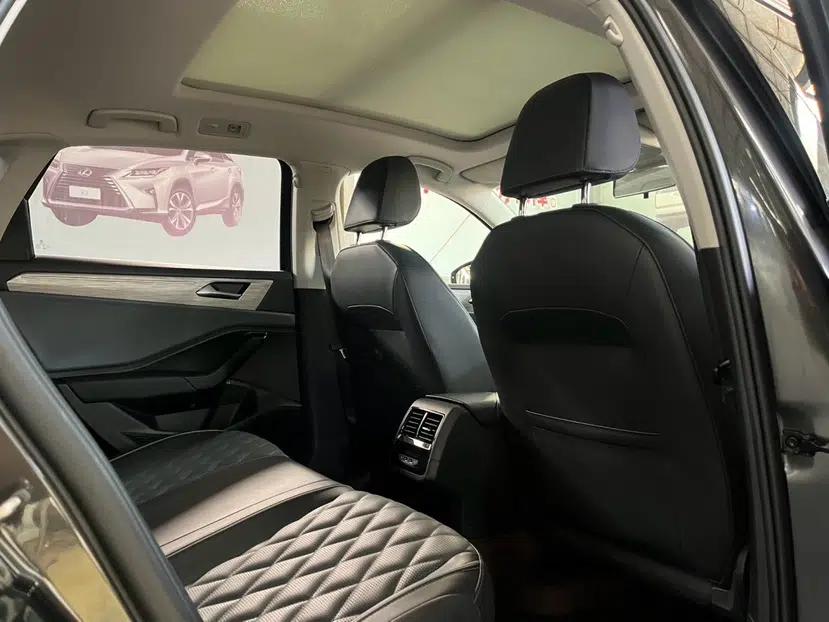 Volkswagen Sagitar 2023 300TSI DSG Excellence Edition — миниатюра 18