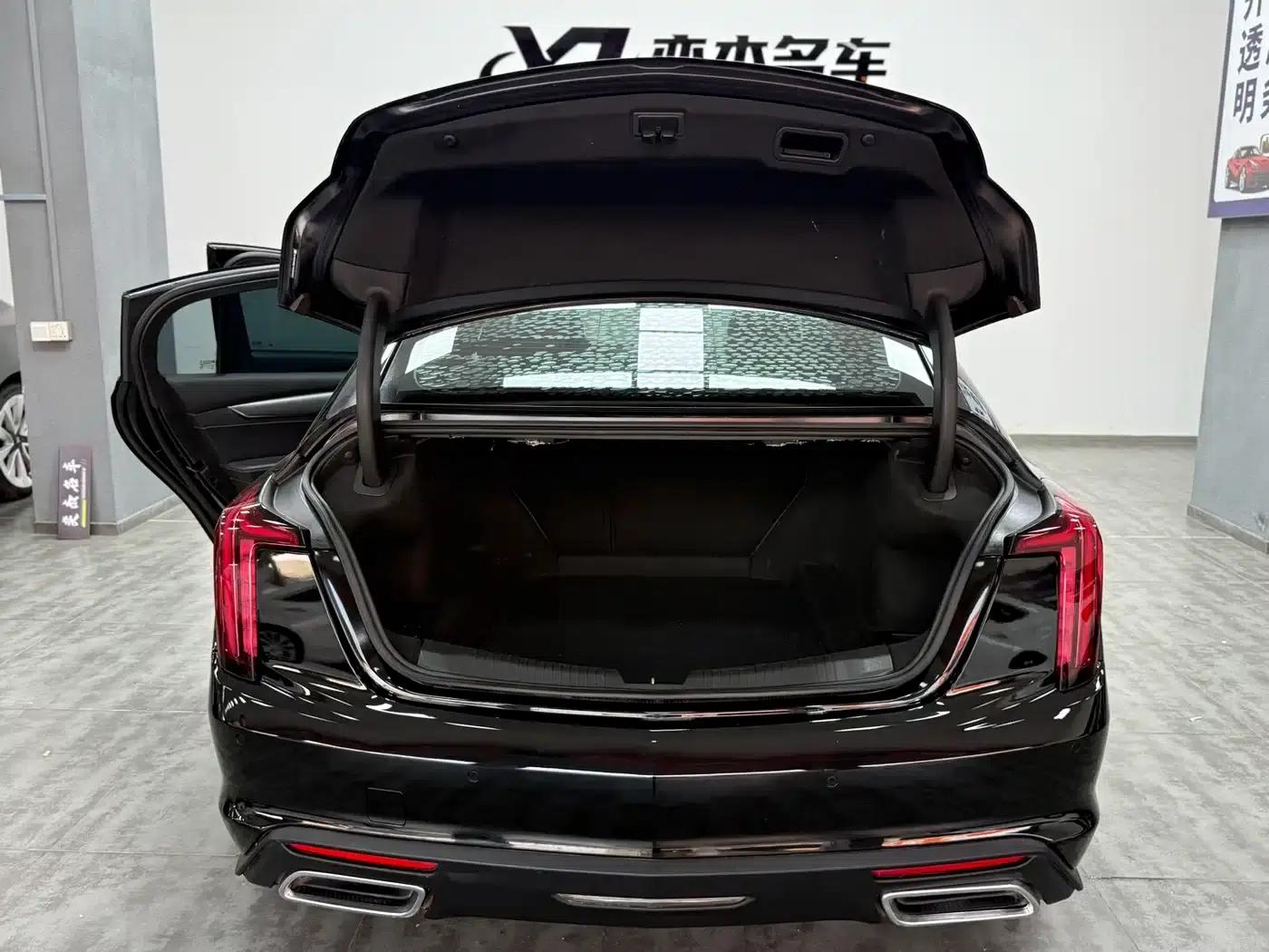 2020 Cadillac CT5 28T Luxury — миниатюра 17